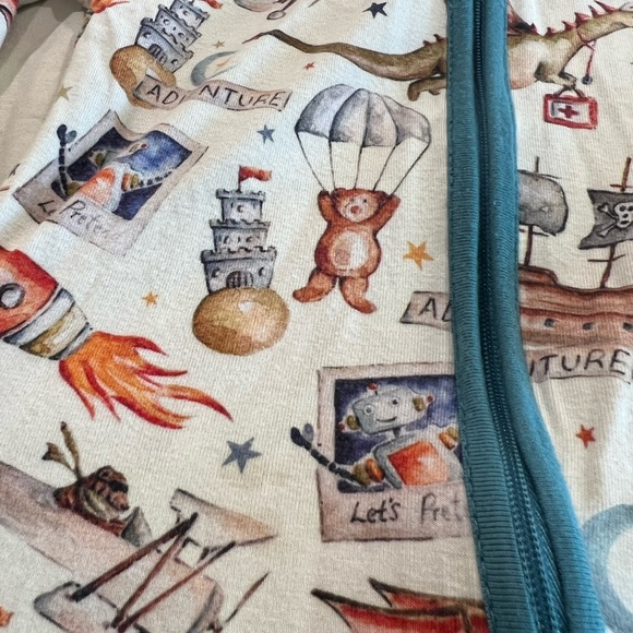 Blake and Rae Pretend Play Bamboo sleeper - Picture 2 of 3